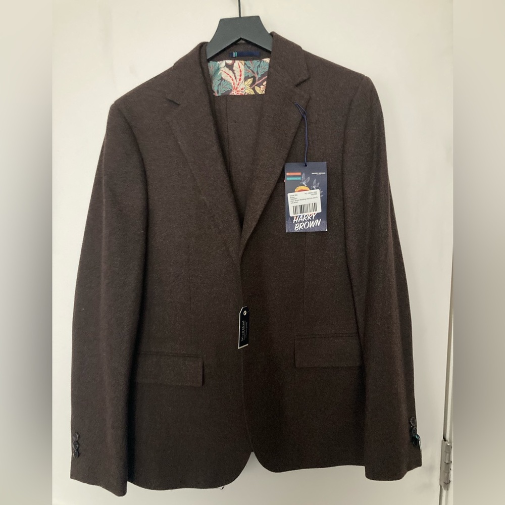 3 Piece Harry Brown - Brown Wool Suit - Size 38 Jacket and waistcoat - Pant 32R
